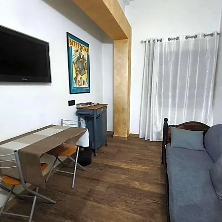 Oda ve Kahvaltı Living G Cagliari